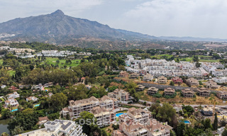 Ruim appartement met royaal terras te koop op loopafstand van de voorzieningen in Aloha in Nueva Andalucia, Marbella 803625 