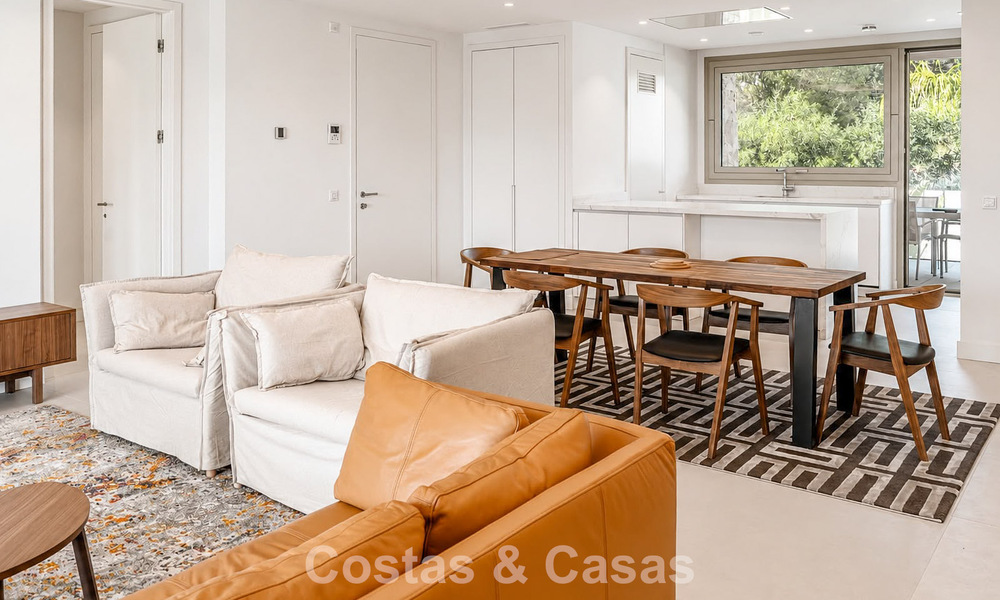 Instapklaar, prestigieus modern 3-slaapkamer appartement te koop op Marbella’s Golden Mile 803788