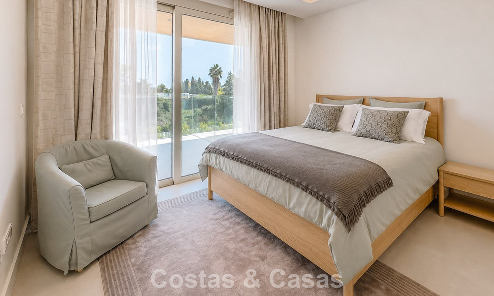 Instapklaar, prestigieus modern 3-slaapkamer appartement te koop op Marbella’s Golden Mile 803796