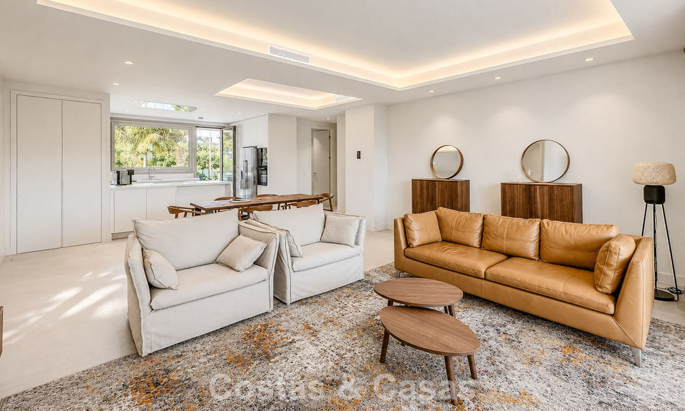Instapklaar, prestigieus modern 3-slaapkamer appartement te koop op Marbella’s Golden Mile 803798