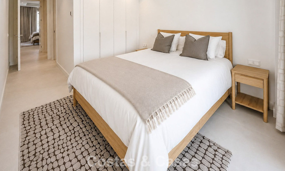 Instapklaar, prestigieus modern 3-slaapkamer appartement te koop op Marbella’s Golden Mile 803799