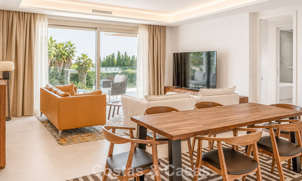 Instapklaar, prestigieus modern 3-slaapkamer appartement te koop op Marbella’s Golden Mile 803805