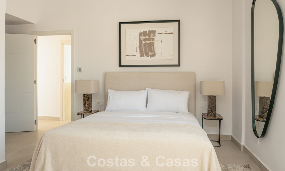 Boutique penthouse te koop op wandelafstand van voorzieningen en Puerto Banus in Nueva Andalucia, Marbella 803820