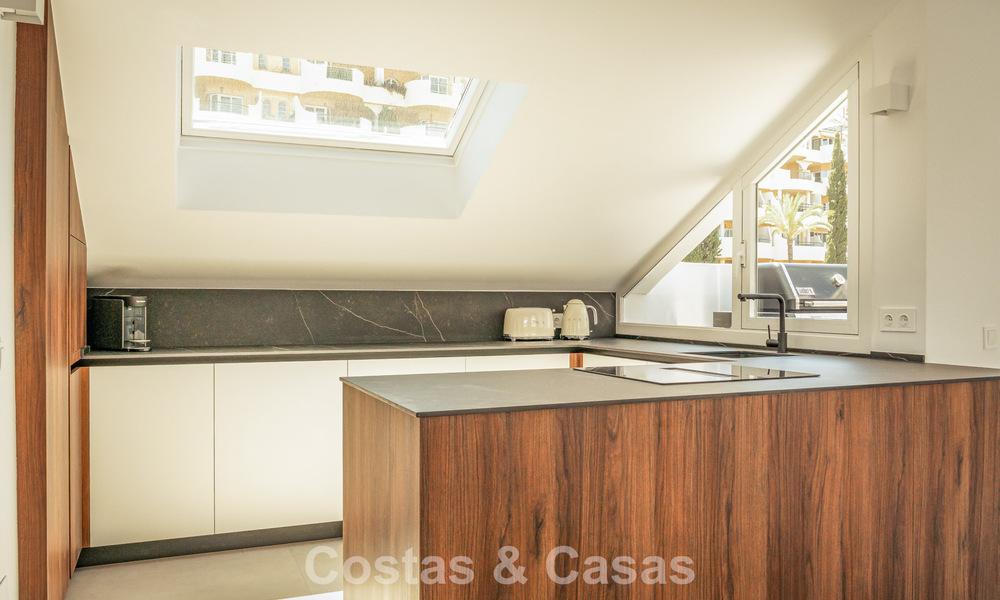 Boutique penthouse te koop op wandelafstand van voorzieningen en Puerto Banus in Nueva Andalucia, Marbella 803824