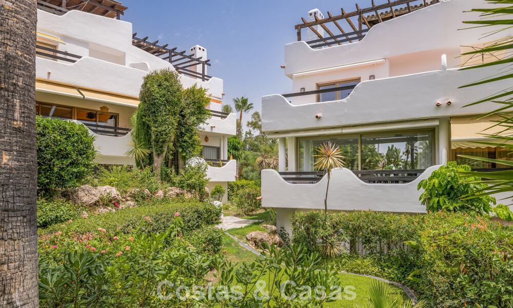 Exclusieve halfvrijstaande woning met dakterras te koop op Marbella’s Golden Mile 803852