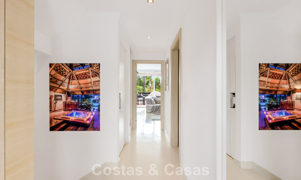 Exclusieve halfvrijstaande woning met dakterras te koop op Marbella’s Golden Mile 803891