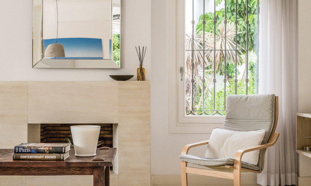 Exclusieve halfvrijstaande woning met dakterras te koop op Marbella’s Golden Mile 803903