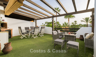 Exclusieve halfvrijstaande woning met dakterras te koop op Marbella’s Golden Mile 803916 