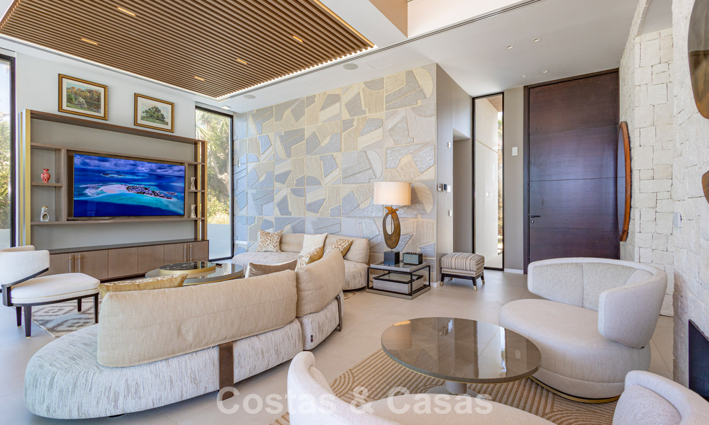 Geavanceerde moderne luxevilla aan te koop aan het strand in San Pedro, Marbella 803672