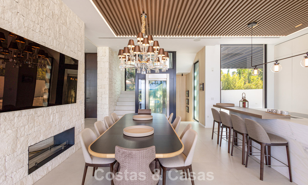Geavanceerde moderne luxevilla aan te koop aan het strand in San Pedro, Marbella 803681