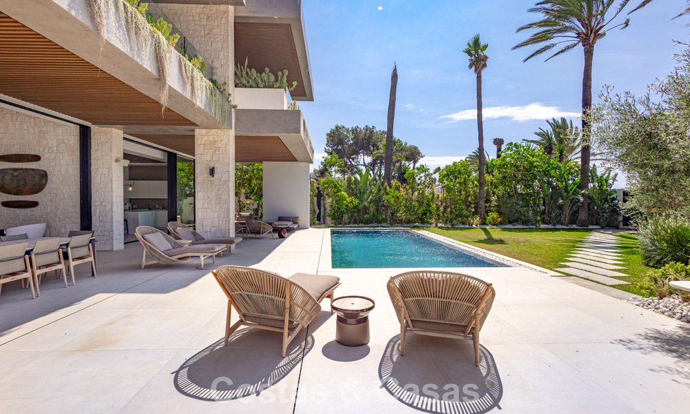 Geavanceerde moderne luxevilla aan te koop aan het strand in San Pedro, Marbella 803686