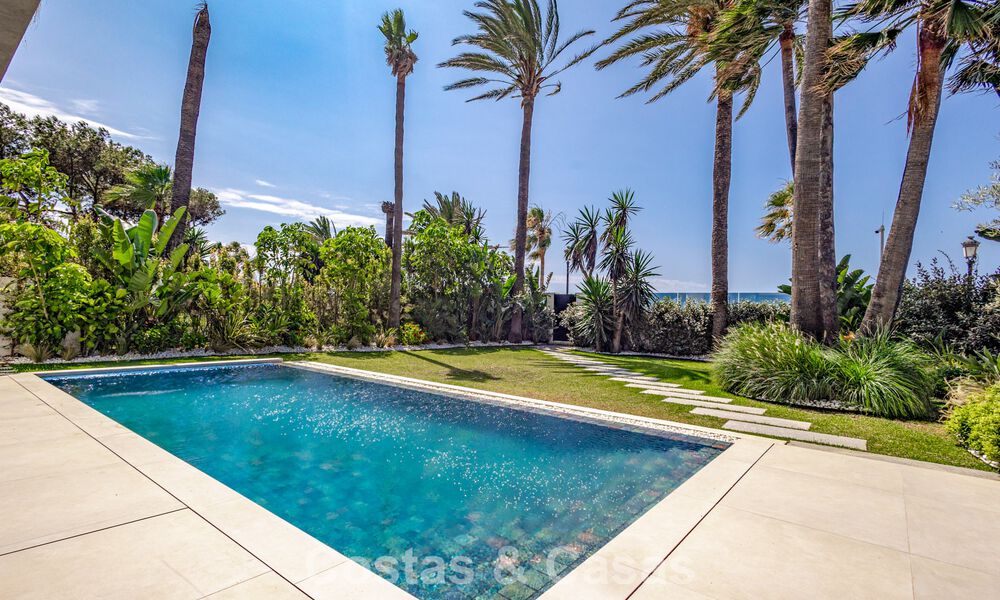 Geavanceerde moderne luxevilla aan te koop aan het strand in San Pedro, Marbella 803691