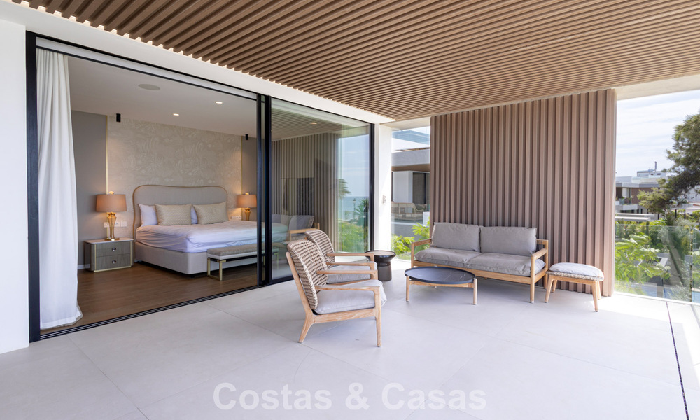 Geavanceerde moderne luxevilla aan te koop aan het strand in San Pedro, Marbella 803695