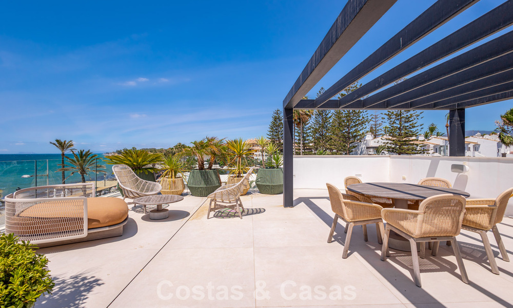 Geavanceerde moderne luxevilla aan te koop aan het strand in San Pedro, Marbella 803702