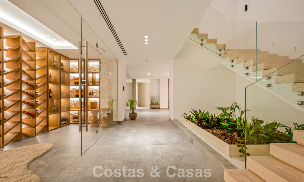 Eersteklas luxevilla met fenomenaal zeezicht te koop, in een afgesloten woonwijk van La Quinta, Marbella - Benahavis 803720