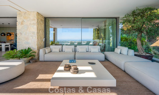 Eersteklas luxevilla met fenomenaal zeezicht te koop, in een afgesloten woonwijk van La Quinta, Marbella - Benahavis 803728 