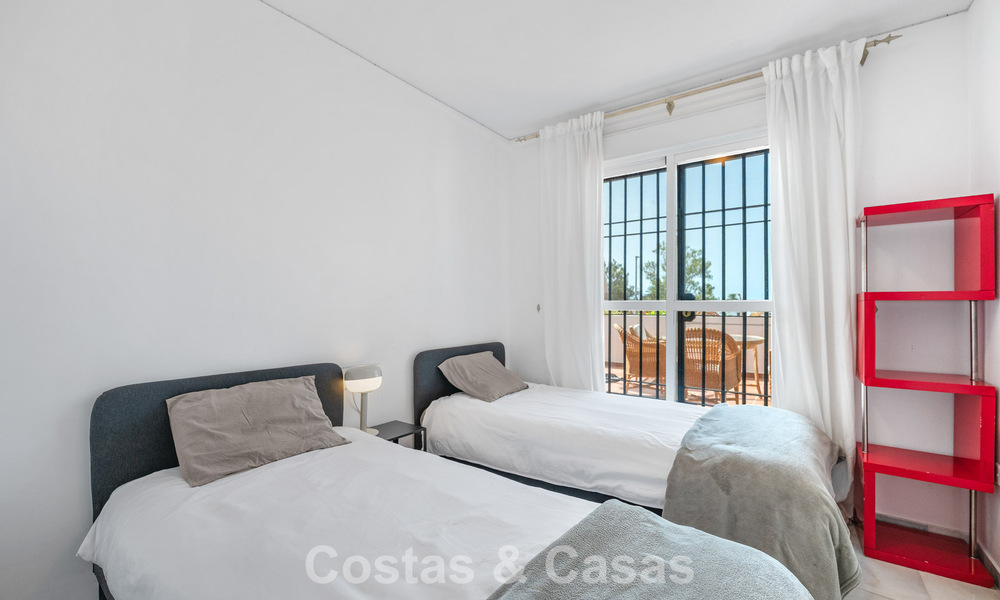 Ruim appartement te koop op loopafstand van het strand en Puerto Banus, Marbella 803939