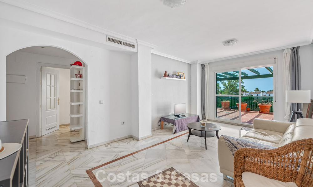Ruim appartement te koop op loopafstand van het strand en Puerto Banus, Marbella 803950