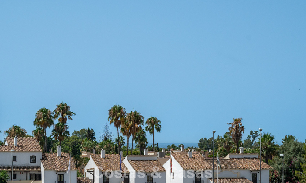 Ruim appartement te koop op loopafstand van het strand en Puerto Banus, Marbella 803957