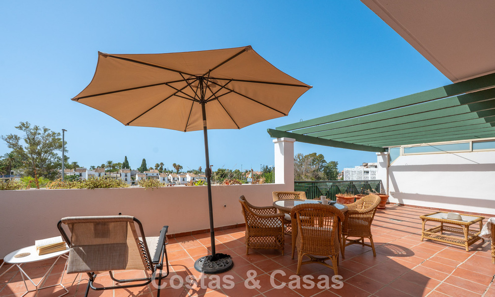 Ruim appartement te koop op loopafstand van het strand en Puerto Banus, Marbella 803959