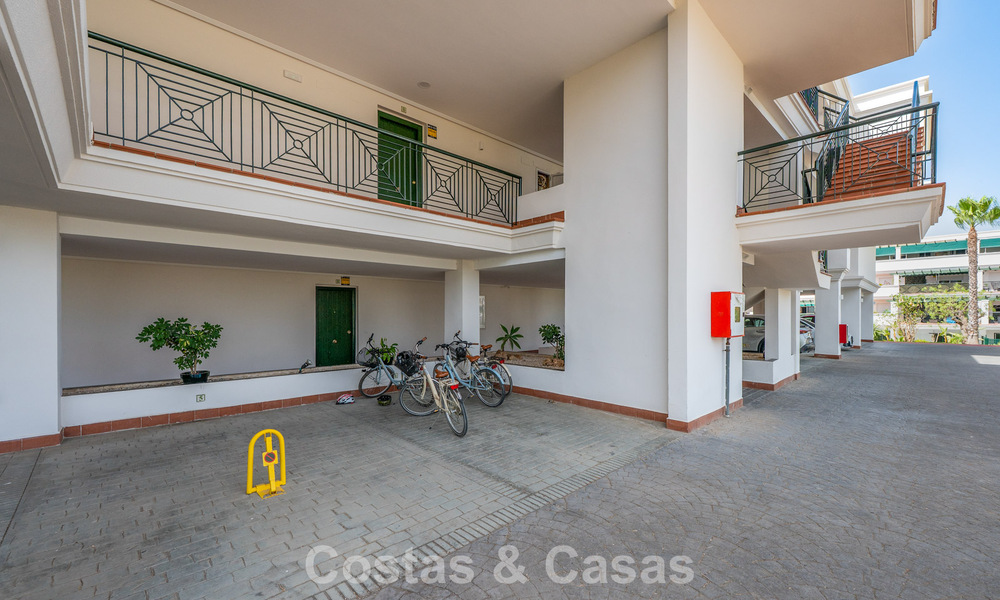 Ruim appartement te koop op loopafstand van het strand en Puerto Banus, Marbella 803960
