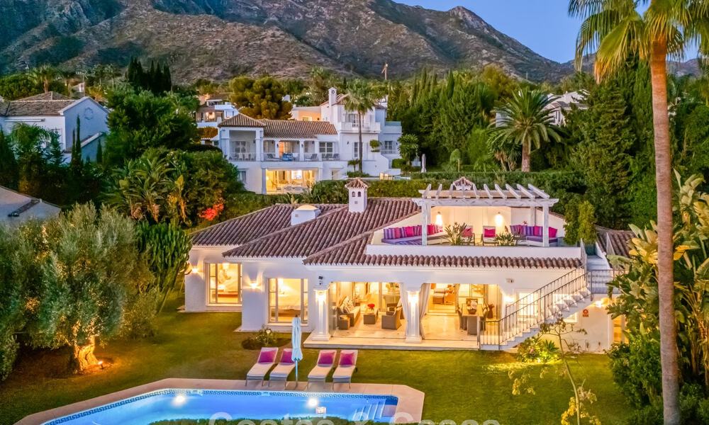 Charmante villa in een Mediterrane stijl te koop in Sierra Blanca op Marbella’s Golden Mile 804004