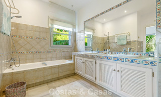 Charmante villa in een Mediterrane stijl te koop in Sierra Blanca op Marbella’s Golden Mile 804011 