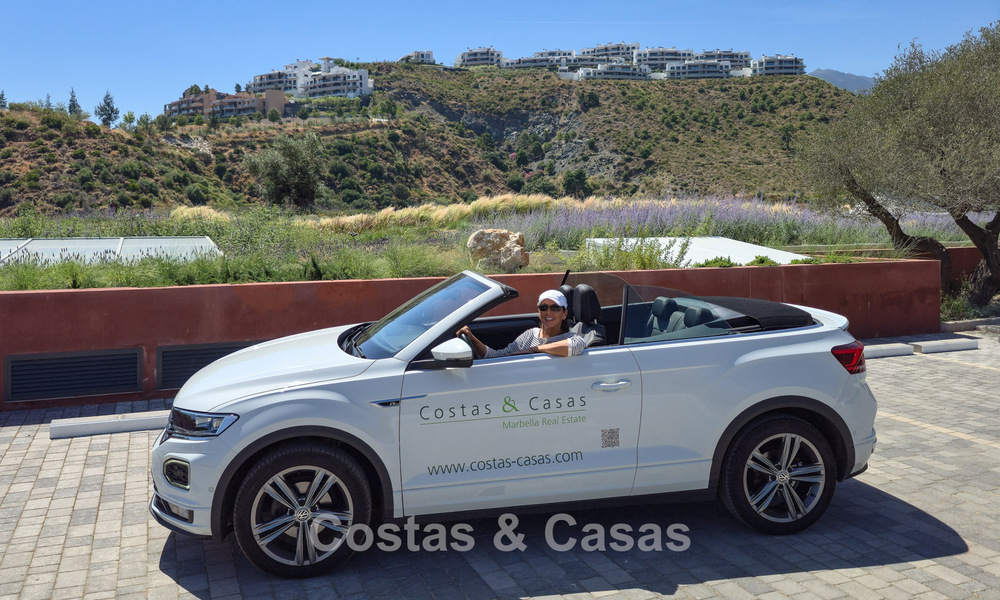 Architectonische designvilla met panoramisch berg- en zeezicht te koop in Marbella - Benahavis 804257