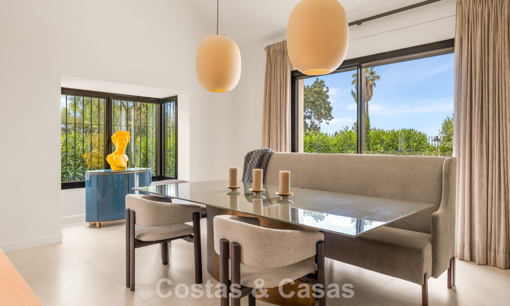Stijlvol gerenoveerde mediterrane villa te koop in Cascada de Camojan op Marbella’s Golden Mile 804168