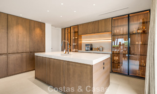 Stijlvol gerenoveerde mediterrane villa te koop in Cascada de Camojan op Marbella’s Golden Mile 804172 