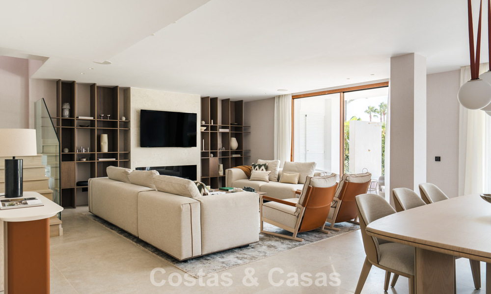 Hoogwaardig gerenoveerd duplex tuinappartement te koop in Nueva Andalucia, Marbella 804205
