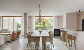 Hoogwaardig gerenoveerd duplex tuinappartement te koop in Nueva Andalucia, Marbella 804206 