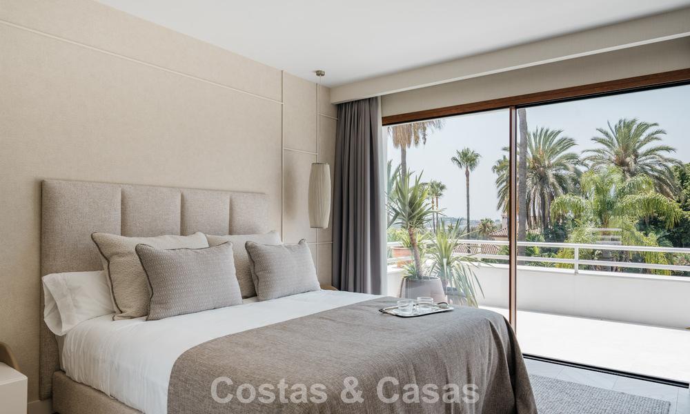 Hoogwaardig gerenoveerd duplex tuinappartement te koop in Nueva Andalucia, Marbella 804212