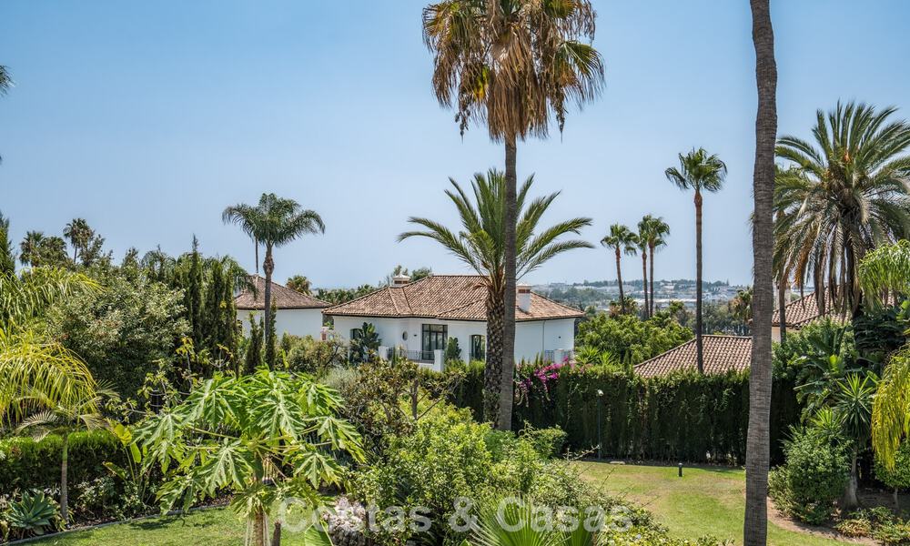 Hoogwaardig gerenoveerd duplex tuinappartement te koop in Nueva Andalucia, Marbella 804223