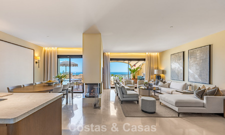 Luxe penthouse met panoramisch zeezicht te koop in La Quinta, Marbella - Benahavis 804295