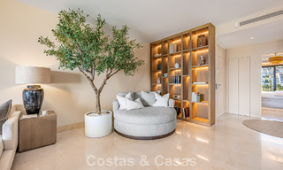 Luxe penthouse met panoramisch zeezicht te koop in La Quinta, Marbella - Benahavis 804298 