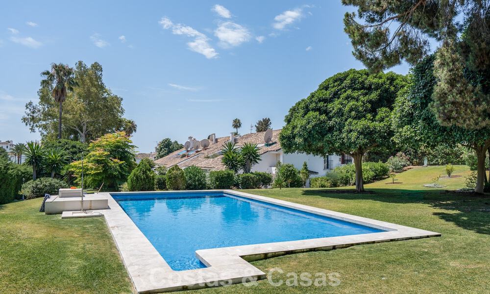 Sfeervol appartement met een Sale-and-Leaseback overeenkomst te koop in Nueva Andalucía, Marbella 804421