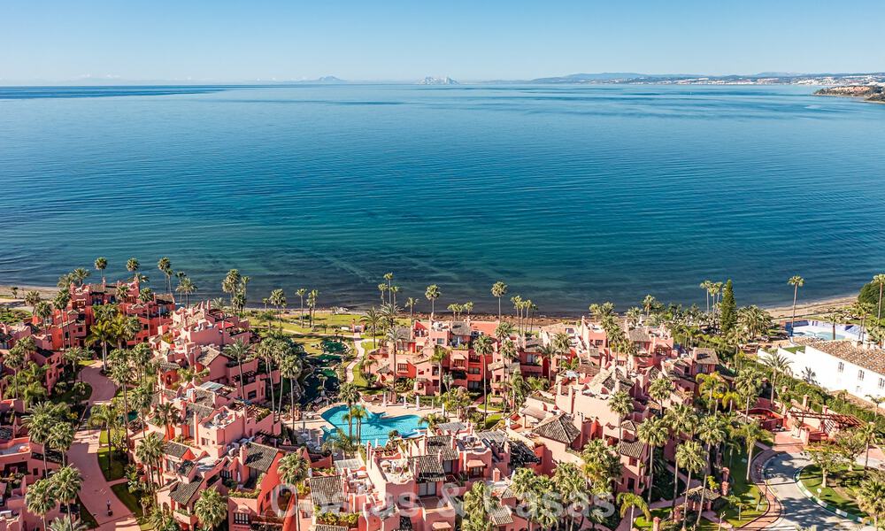 Eigentijds gerenoveerd appartement met open zeezicht te koop op de New Golden Mile, tussen Marbella en Estepona 804888
