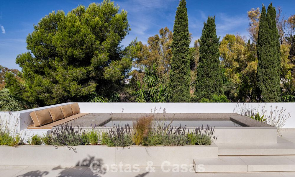 Luxe duplex penthouse met uitnodigend dakterras te koop op Marbella’s prestigieuze Golden Mile 804737
