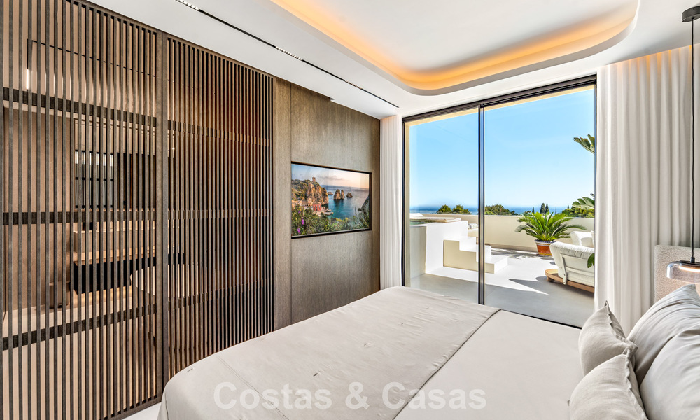 Luxueus, eigentijd gerenoveerd penthouse met panoramisch zeezicht te koop in Sierra Blanca op de Golden Mile, Marbella 804815