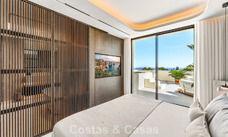 Luxueus, eigentijd gerenoveerd penthouse met panoramisch zeezicht te koop in Sierra Blanca op de Golden Mile, Marbella 804815 