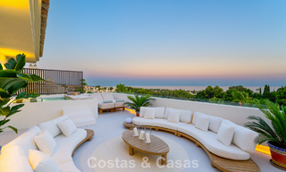 Luxueus, eigentijd gerenoveerd penthouse met panoramisch zeezicht te koop in Sierra Blanca op de Golden Mile, Marbella 804831 