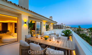 Luxueus, eigentijd gerenoveerd penthouse met panoramisch zeezicht te koop in Sierra Blanca op de Golden Mile, Marbella 804833 