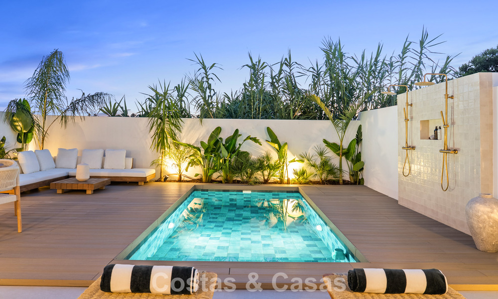 Elegant gerenoveerde rijhuis met privézwembad te koop in Nueva Andalucia, Marbella 804921