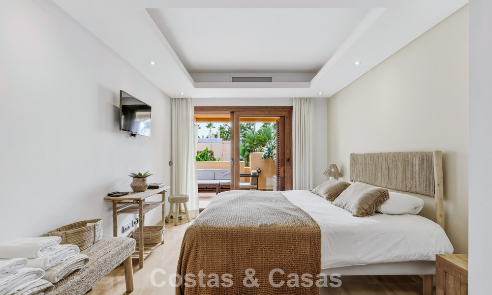 Modern penthouse te koop in een eerstelijnsstrandcomplex aan de New Golden Mile tussen Marbella en Estepona 805414