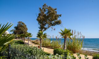 Modern penthouse te koop in een eerstelijnsstrandcomplex aan de New Golden Mile tussen Marbella en Estepona 805460 