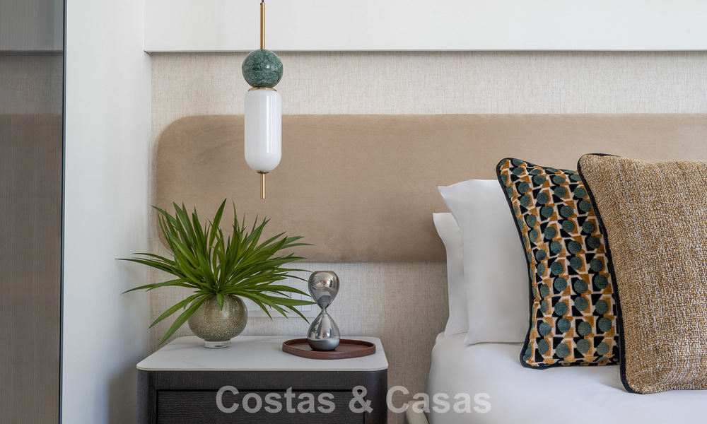 Prestigieus penthouse met formidabel terras te koop in een strandcomplex op de New Golden Mile, Marbella - Estepona 805112