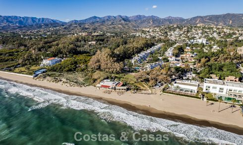 Appartementen te koop in een eerstelijns strandcomplex in Elviria, Oost-Marbella 805127