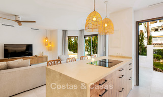Appartementen te koop in een eerstelijns strandcomplex in Elviria, Oost-Marbella 805134 