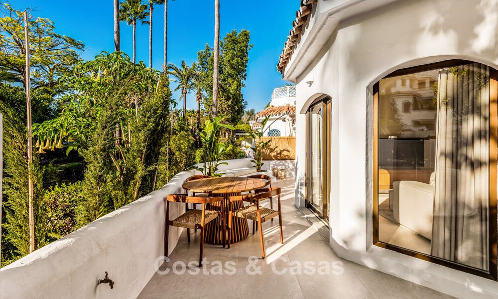 Appartementen te koop in een eerstelijns strandcomplex in Elviria, Oost-Marbella 805152